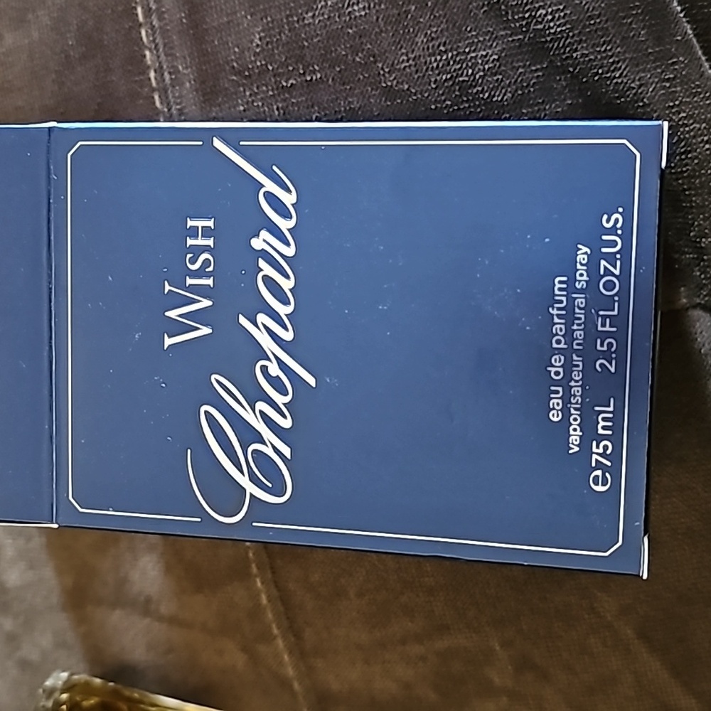 Wish Chopard perfume - Picture 4 of 5